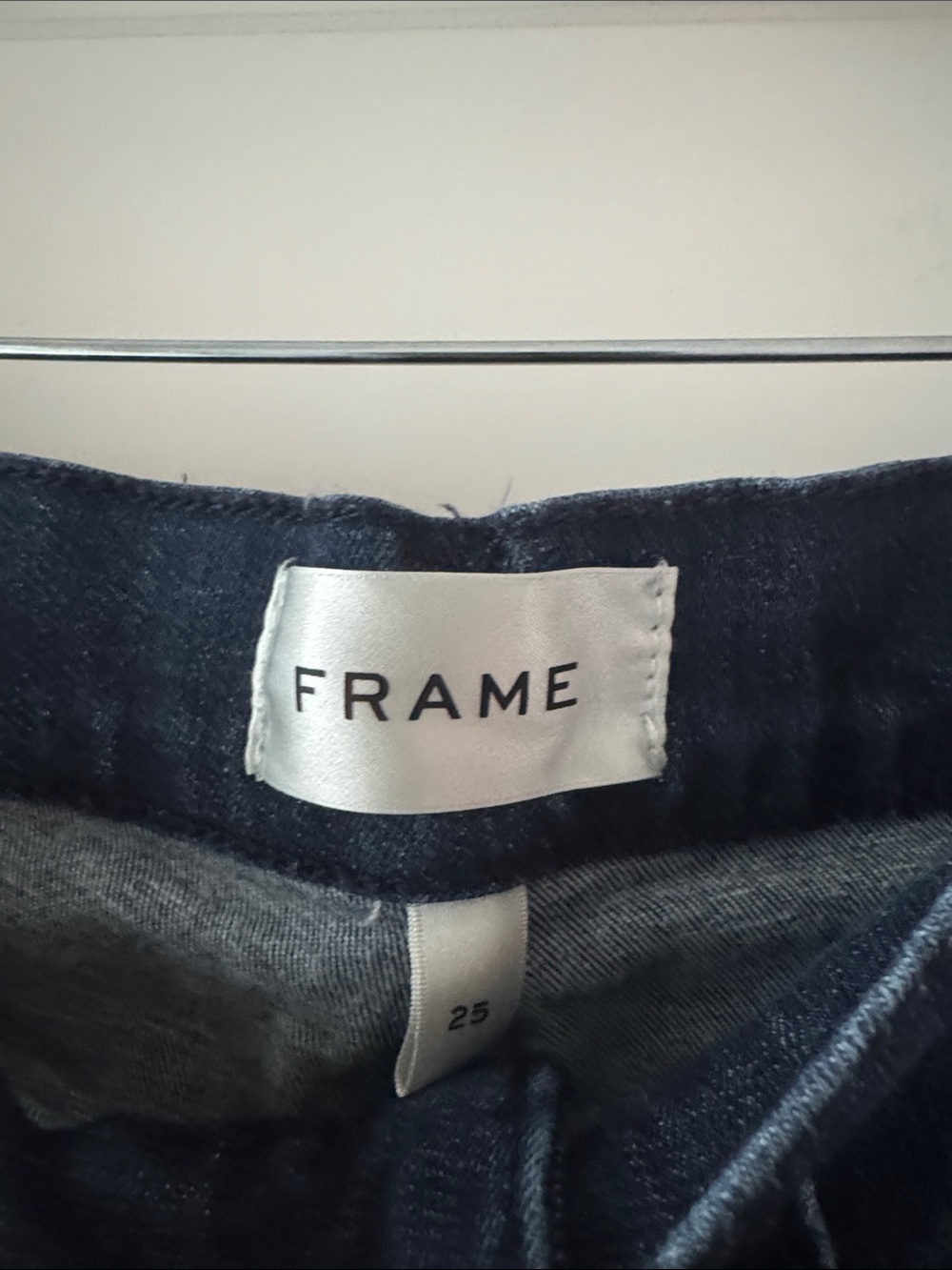Frame Denim Wide-Leg Jeans in Deep Indigo - Picture 2 of 3